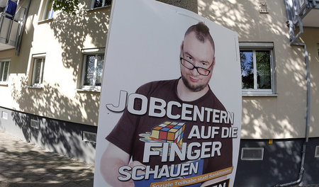 Kritik Betroffener: Jobcenter entscheiden oft aus blanker Willkü... Kritik Betroffener: Jobcenter entscheiden oft aus blanker Willkü...