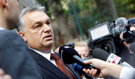 Für den ungarischen Ministerpräsidenten Viktor Orbán ist es egal... Für den ungarischen Ministerpräsidenten Viktor Orbán ist es egal...