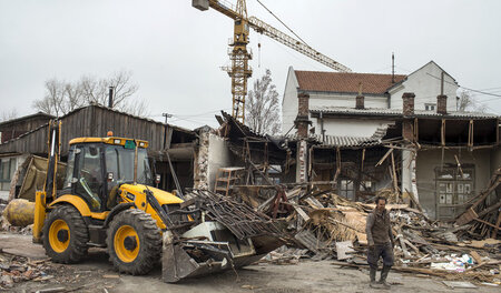 Zerstörung für Profitinteressen: Für das Neubauprojekt »Belgrad ... Zerstörung für Profitinteressen: Für das Neubauprojekt »Belgrad ...