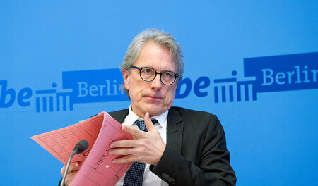 Gute Renditen bei Zockerbank: Berlins Finanzverwaltung – hier Se... Gute Renditen bei Zockerbank: Berlins Finanzverwaltung – hier Se...