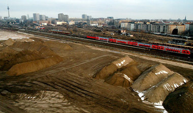Am Ostbahnhof soll ein gigantisches Event- und Gewerbecenter ent...