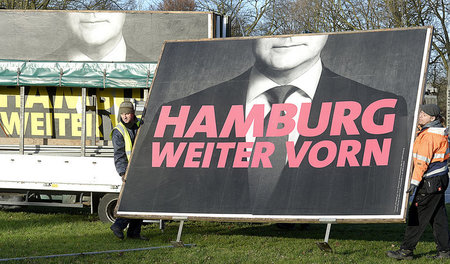 Freie Sicht auf Hamburg: Der SPD-Oberbürgermeister Scholz wurde ...