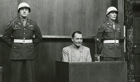 Angeklagt und verurteilt wegen »Verschwörung gegen den Weltfried...