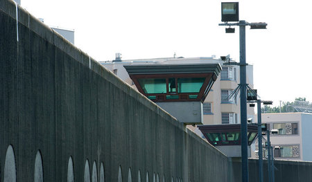 Kriminelles Schmuggelnetzwerk – im Knast? Justizvollzugsanstalt ...