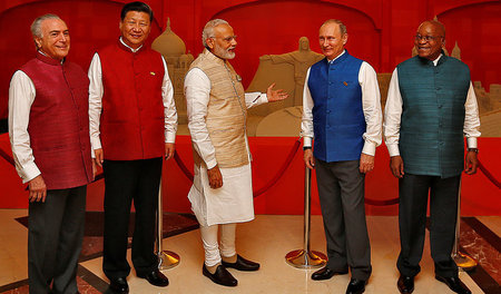 BRICS-Staatschefs: Michel Temer (B), Xi Jinping (C), Narendra Mo...