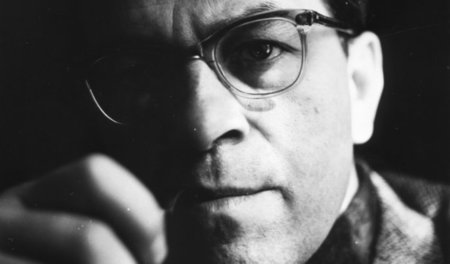 Peter Weiß (Porträtaufnahme um 1960) Peter Weiß (Porträtaufnahme um 1960)
