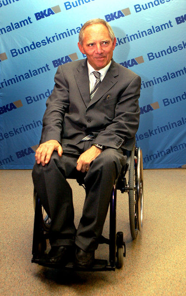 Bundesinnenminister Wolfgang Schäuble (CDU) auf Hardlinerkurs Bundesinnenminister Wolfgang Schäuble (CDU) auf Hardlinerkurs