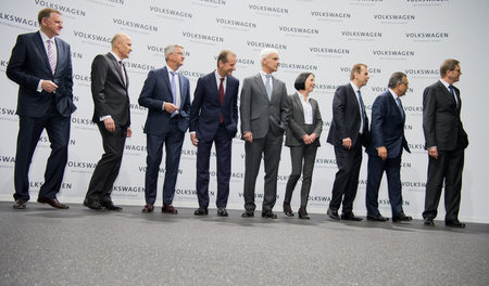 Die ganze Bande aus dem Vorstand der Volkswagen AG: Andreas Rens... Die ganze Bande aus dem Vorstand der Volkswagen AG: Andreas Rens...