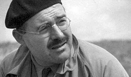 Im Spanischen Bürgerkrieg (1936-1939) verteidigten Freiwillige a... Im Spanischen Bürgerkrieg (1936-1939) verteidigten Freiwillige a...
