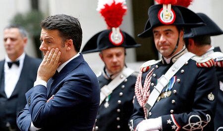Warten auf Obama: Matteo Renzi vor dem Besuch des US-Präsidenten...
