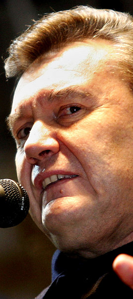 Premier Janukowitsch unter Druck Premier Janukowitsch unter Druck