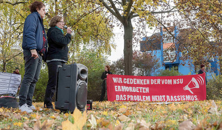 Kundgebung mit Pressekonferenz am geplanten Gedenkort für Burak ...