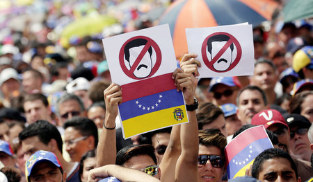 Einziger gemeinsamer Nenner: Maduro stürzen. Demonstration der O...