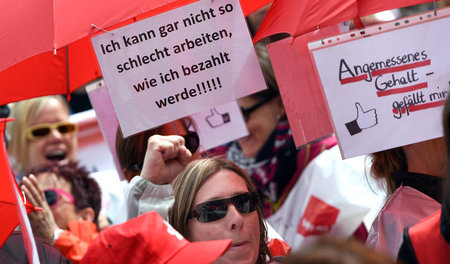 Ein Beispiel für kreative weibliche Arbeitskämpfe, das auf der T...