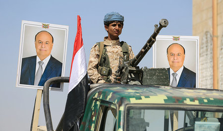 Präsident Abed Rabbo Mansur Hadi stützt seine Macht auf Milizen ...