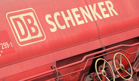 Sollte in London an der Börse teilverkauft werden: die DB-Tochte...
