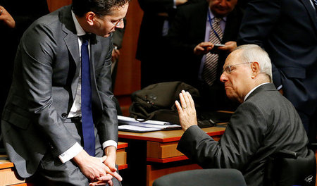 Wart’s ab! signalisierte Wolfgang Schäuble Euro-Gruppenchef Jero... Wart’s ab! signalisierte Wolfgang Schäuble Euro-Gruppenchef Jero...