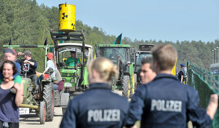 »Es ist nicht neu, dass im Anschluss an Demonstrationen Heilbeha... »Es ist nicht neu, dass im Anschluss an Demonstrationen Heilbeha...