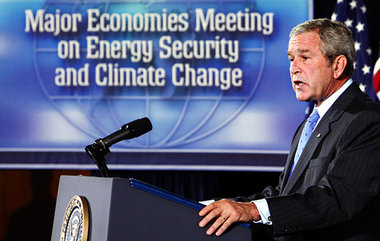 US-Präsident Bush auf der »Konferenz über Energiesicherheit und ...