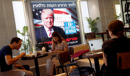 Für Israels Rechte ein Hoffnungsträger: Der neue US-Präsident Do... Für Israels Rechte ein Hoffnungsträger: Der neue US-Präsident Do...