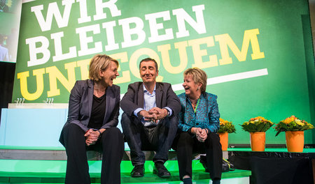 Alle mal lachen: Die Grünen wollen die Reichen zur Kasse bitten Alle mal lachen: Die Grünen wollen die Reichen zur Kasse bitten