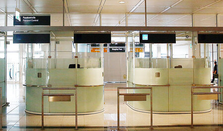 Ausländer, die ohne Visum in den Schengen-Raum einreisen dürfen,... Ausländer, die ohne Visum in den Schengen-Raum einreisen dürfen,...