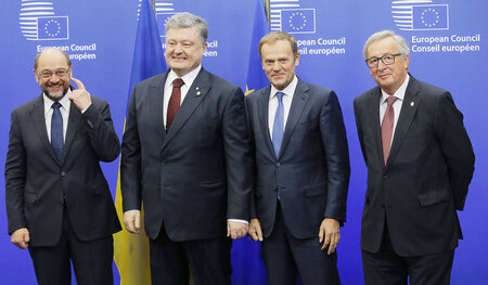 Gemeinsam gegen Russland: EU-Parlamentspräsident Martin Schulz, ... Gemeinsam gegen Russland: EU-Parlamentspräsident Martin Schulz, ...