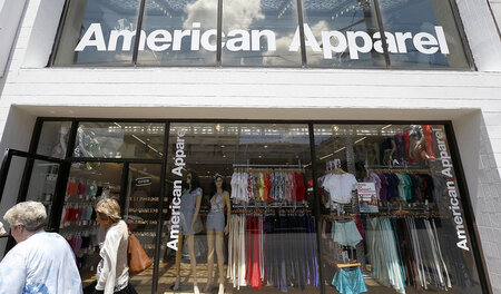 Das US-Unternehmen American Apparel will sich aus Europa zurückz...