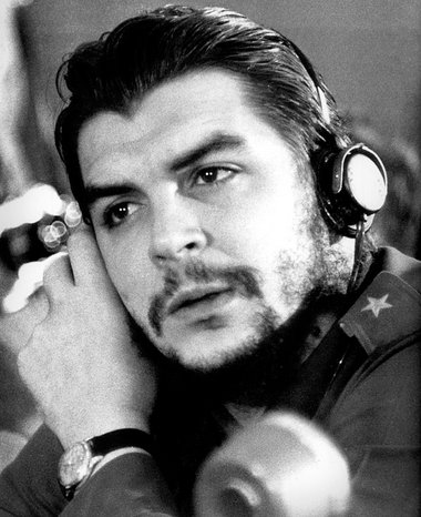 Ernesto Che Guevara während eines Radiointerviews 1959 in Havann...