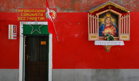 Heute geschlossen. Der Partito della Rifondazione Comunista hat ...