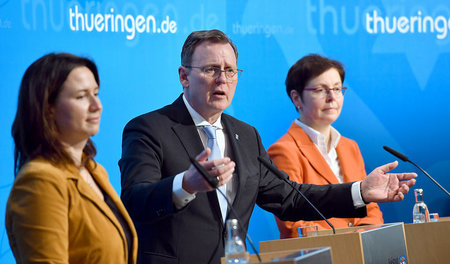 Kabinettsklausur: Ministerpräsident Bodo Ramelow (M., Die Linke)... Kabinettsklausur: Ministerpräsident Bodo Ramelow (M., Die Linke)...