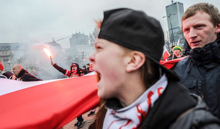 Fremdenhass in Polen: Den Aufmärschen des faschistischen »Nation...