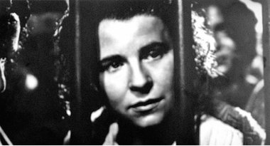 1941: Veronica Ferres oder Paula Wessely in »Heimkehr«? 1941: Veronica Ferres oder Paula Wessely in »Heimkehr«?