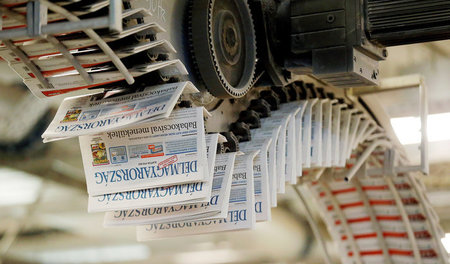 Druck der Tageszeitung Delmagyarorszag, ein Blatt, das in der St... Druck der Tageszeitung Delmagyarorszag, ein Blatt, das in der St...