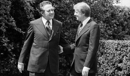 Wichtiger Verbündeter: Mário Soares (li.) – hier mit US-Präsiden...