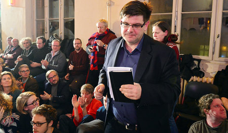 Inszenierte Empörung schlug Andrej Holm nach seiner Berufung zum... Inszenierte Empörung schlug Andrej Holm nach seiner Berufung zum...