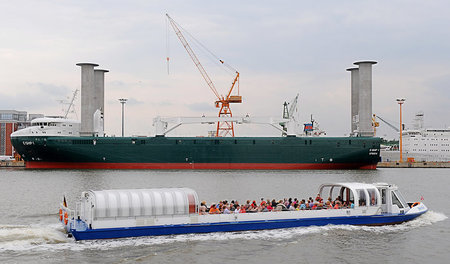 Pier der Lloyd-Werft in Bremerhaven. Die ist nicht an der Allian... Pier der Lloyd-Werft in Bremerhaven. Die ist nicht an der Allian...