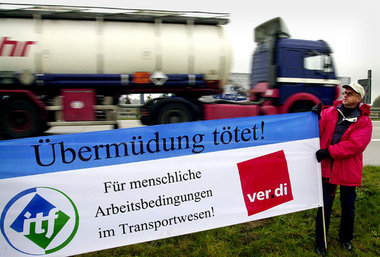 Seit längerem kritisieren ver.di und die ITF die hohe Belastung ...