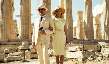 Chester (Viggo Mortensen) und seine Frau Colette (Kirsten Dunst)... Chester (Viggo Mortensen) und seine Frau Colette (Kirsten Dunst)...