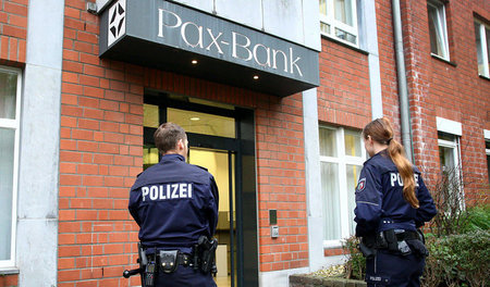 Tatort Pax-Bank in Aachen am 19. November 2014 Tatort Pax-Bank in Aachen am 19. November 2014