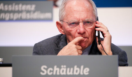 Gut durchdacht will die Täuschung der Wähler sein (Wolfgang Schä... Gut durchdacht will die Täuschung der Wähler sein (Wolfgang Schä...