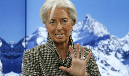 IWF-Direktorin Christine Lagarde beim Weltwirtschaftsforum in Da...