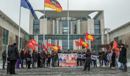 Gegen die Kumpanei mit Erdogan: Demonstration am Mittwoch vor de... Gegen die Kumpanei mit Erdogan: Demonstration am Mittwoch vor de...