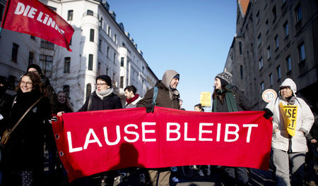 Die Mieter der »Lause« fürchten, dass es zur Zwangsräumung komme... Die Mieter der »Lause« fürchten, dass es zur Zwangsräumung komme...