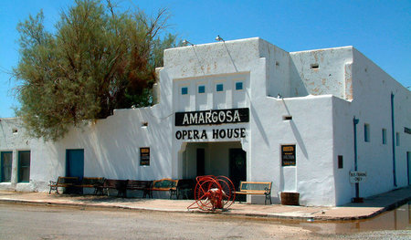 Im Amargosa Opera House and Hotel veranstaltete Marta Becket sei...