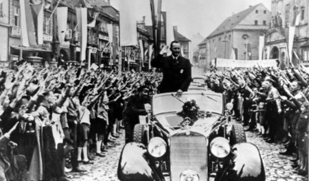 Völkischer Vorturner der Sudetendeutschen. Konrad Henlein am 7. ...