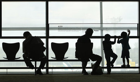 Namen, Kreditkartendaten, Essenswünsche - Flugpassagiere werden ...