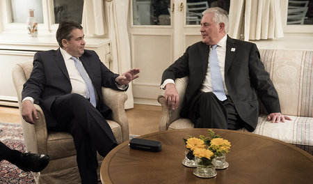 Der Neue mit dem Neuen: Außenminister Sigmar Gabriel und sein US... Der Neue mit dem Neuen: Außenminister Sigmar Gabriel und sein US...