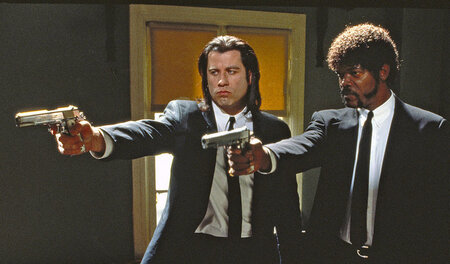 Das Gangsterduo Vincent Vega (John Travolta, links) und Jules Wi...