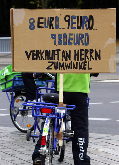 Bestellter Protest: Private Postzusteller wie die PIN AG organis... Bestellter Protest: Private Postzusteller wie die PIN AG organis...